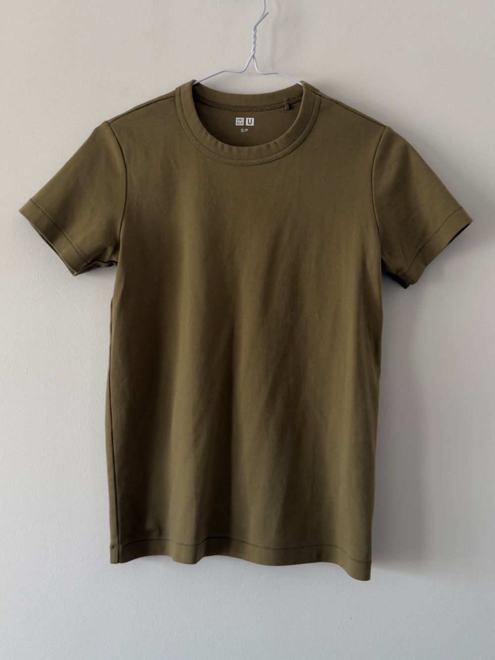Uniqlo Olive Crew Neck Short Sleeve Tee